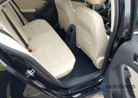 2017 Volkswagen Jetta 1.8T Sel/1.8T Sel Premium from USA, damaged, VIN 3VWL17AJXHM249129